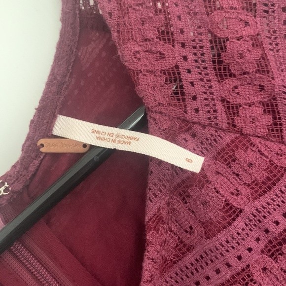 Free People Lace Dress in Burgundy Medium - Picture 5 of 8